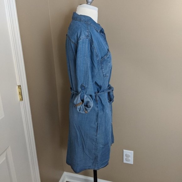 SOLD Chambray Shirt Dress - Picture 5 of 5
